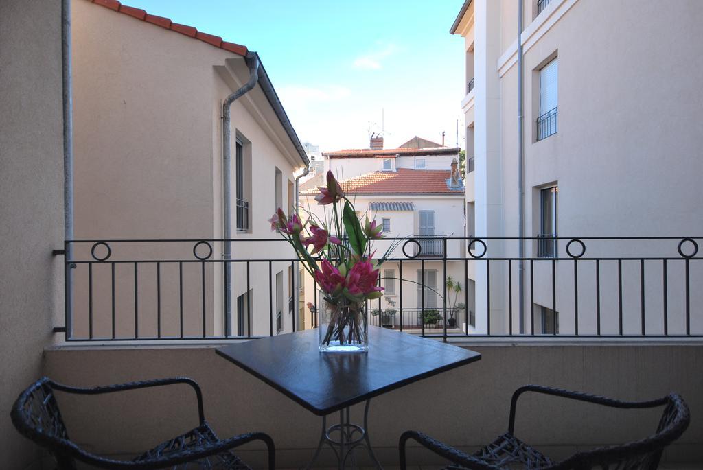 Le Vieux Port Apartments Cannes Exterior foto
